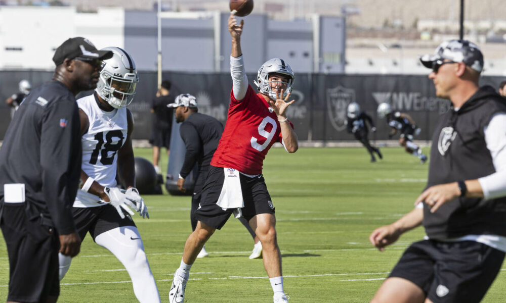 Derek Carr, others speak after 2nd day of Raiders camp