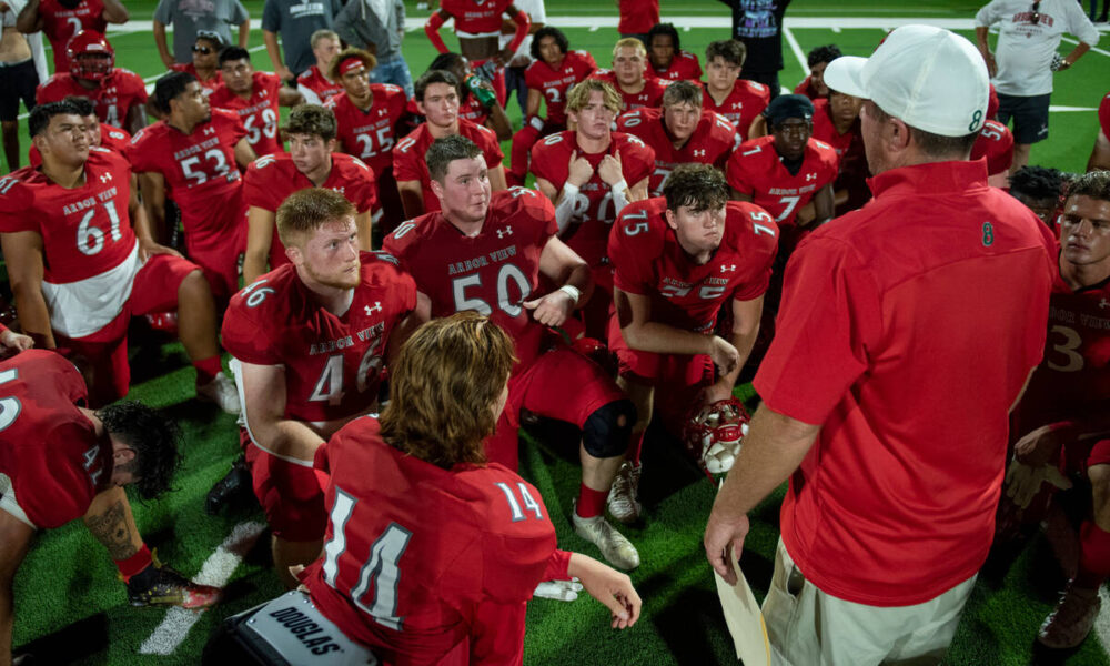 Friday night rewind: Results mixed for valley teams against out-of-state foes