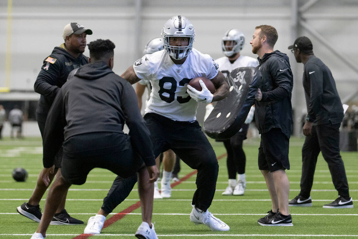 Raiders Darren Waller Says Hes Ready For Season Opener Fan Shotz