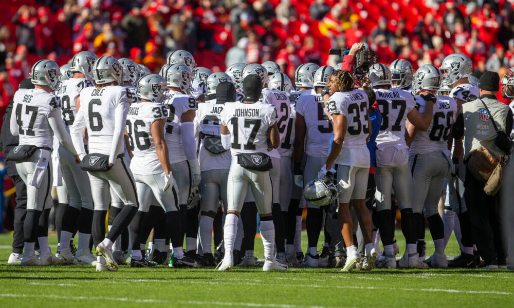 Raiders-Chiefs game on ‘MNF’ won’t include huddle on KC’s logo