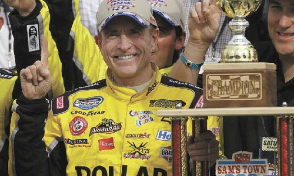 Mark Martin to be first member of LVMS Speedway Legends program