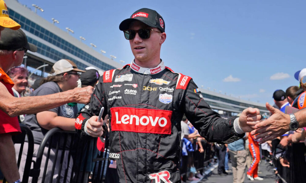 Tyler Reddick wins NASCAR South Point 400 pole to cap big day