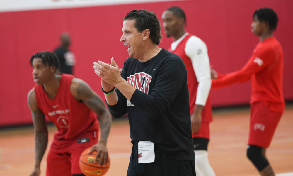 UNLV assistant Barret Peery brings experience, defense from Texas Tech