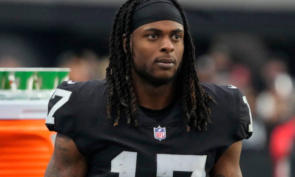 Davante Adams in, Darren Waller out for Raiders at Saints