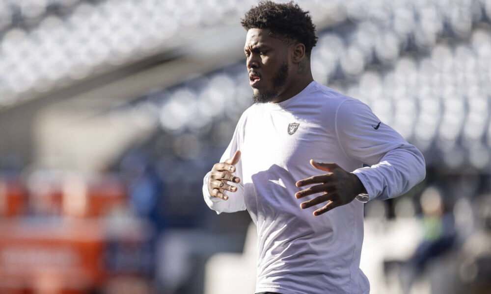 Josh Jacobs, Kolton Miller cleared to play for Raiders