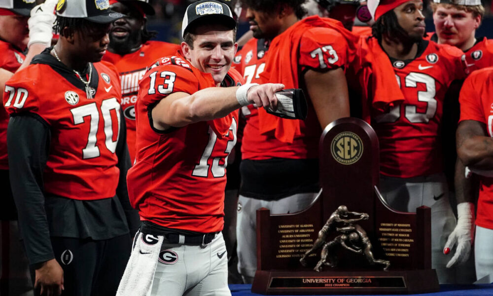 College Football Playoff betting odds: Georgia, Michigan favored