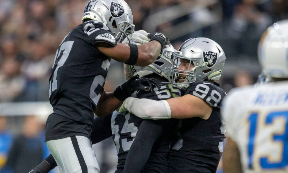 Raiders reward bettors on winning NFL Sunday for sportsbooks