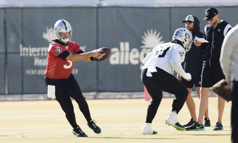 Raiders’ switch from Derek Carr impacts Andre James