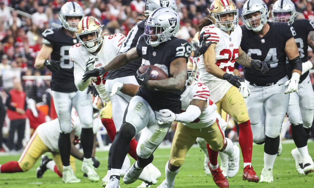 Raiders-Chiefs Week 18 game moved to Saturday in Las Vegas