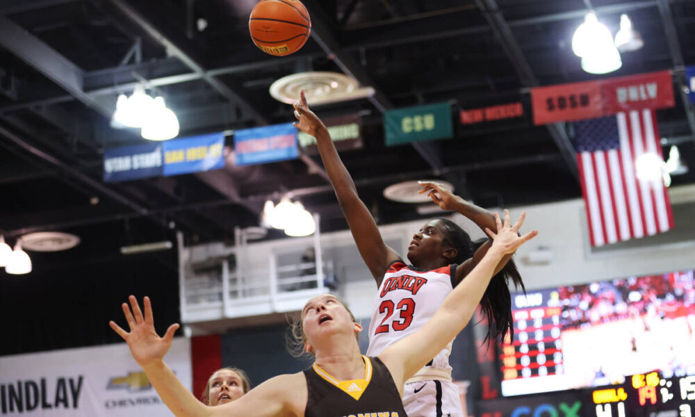 UNLV women fueled by Essence Booker, Alyssa Brown, Kenadee Winfrey