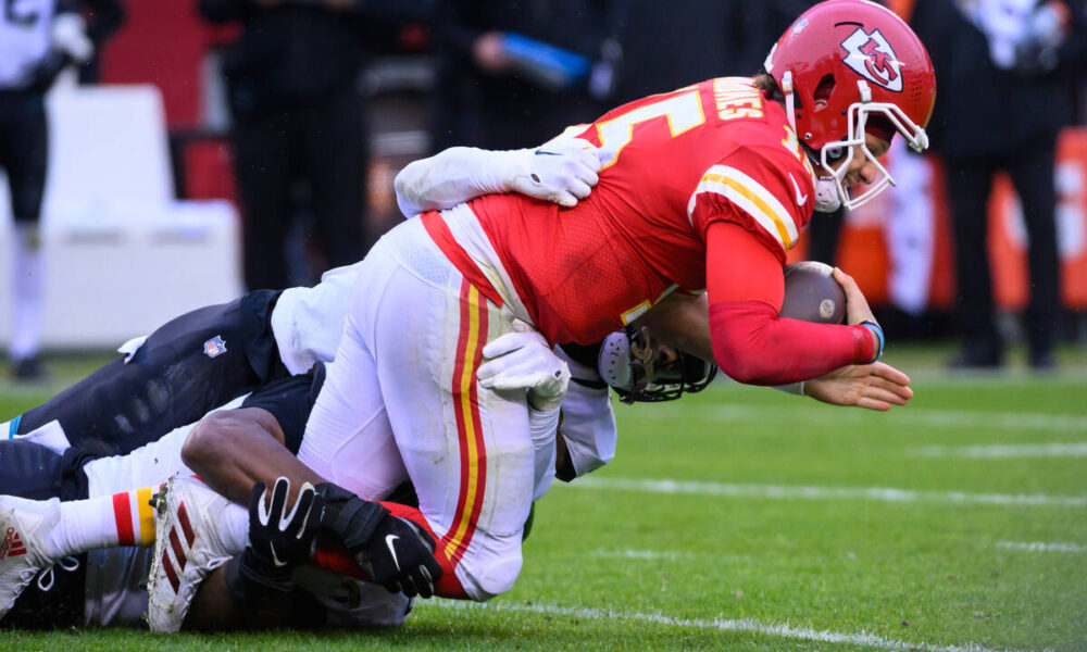 Patrick Mahomes’ injury affects prop bets for AFC championship game