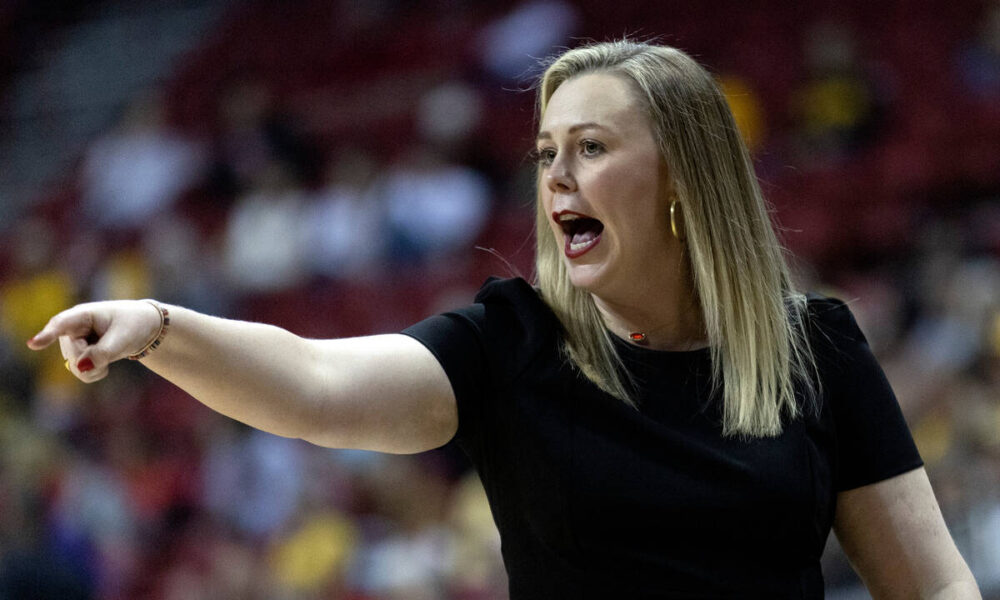 UNLV Lady Rebels hosting NCAA selection party at Thomas & Mack Center