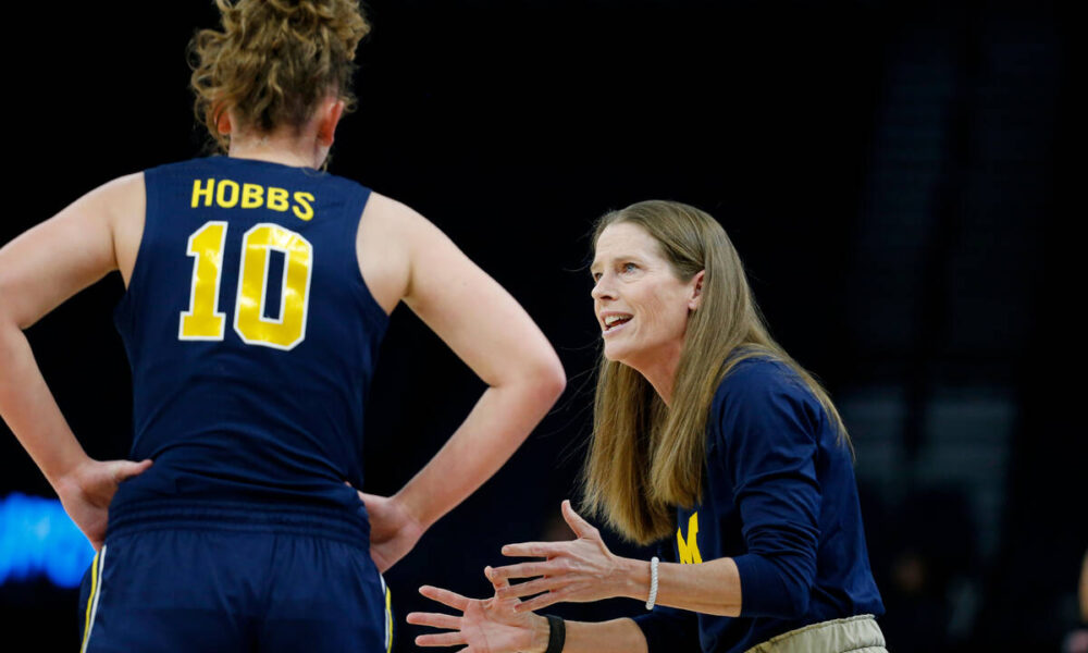 UNLV Lady Rebels praised by Michigan’s Kim Barnes Arico