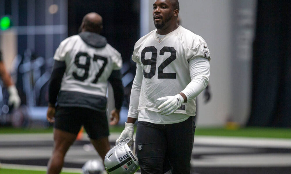 Chris Smith, ex-Raiders defensive end, dies at age 31