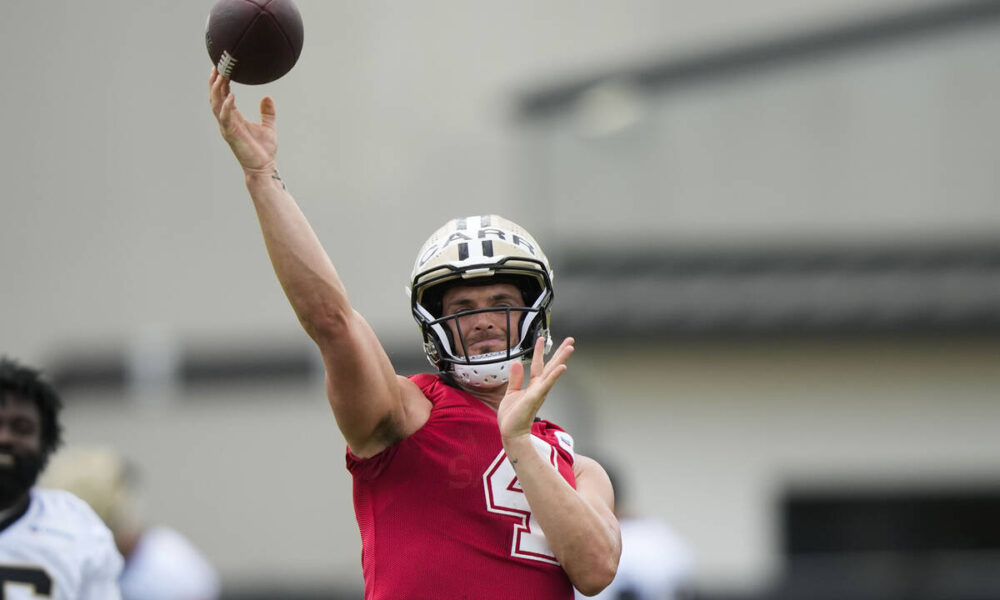 Ex-Raiders QB Derek Carr discusses final season with team