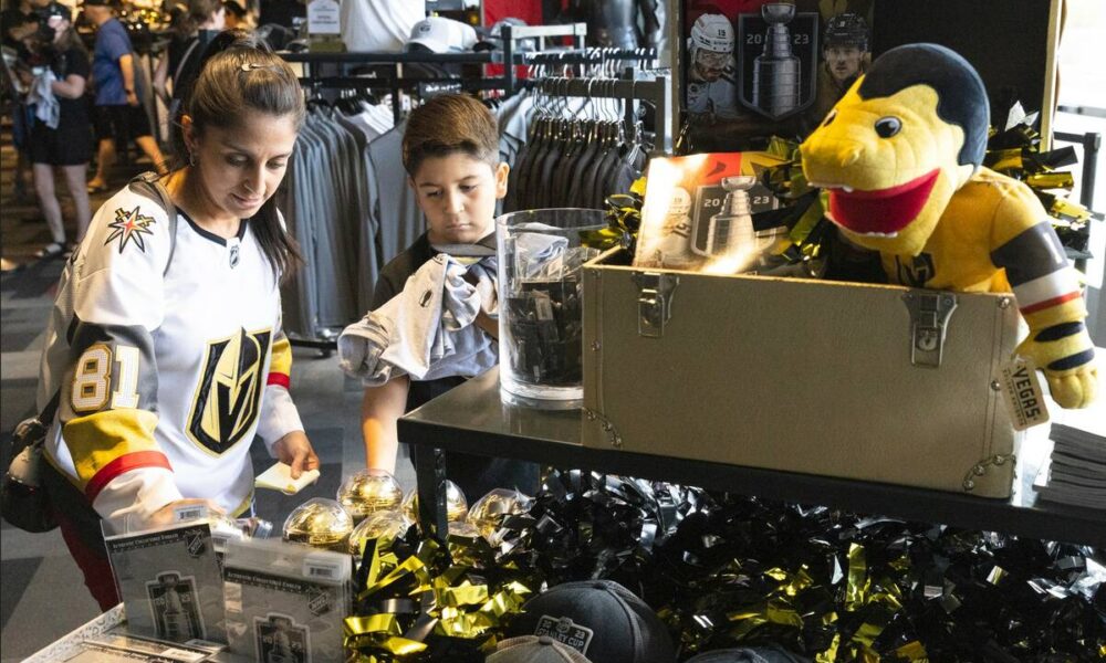 Golden Knights fans break Stanley Cup merchandise, food sales records