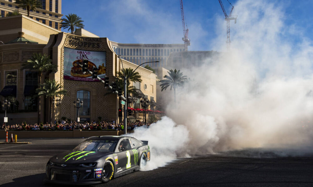 NASCAR on the Las Vegas Strip: Decade of smokeshows preceded F1 | The Strip