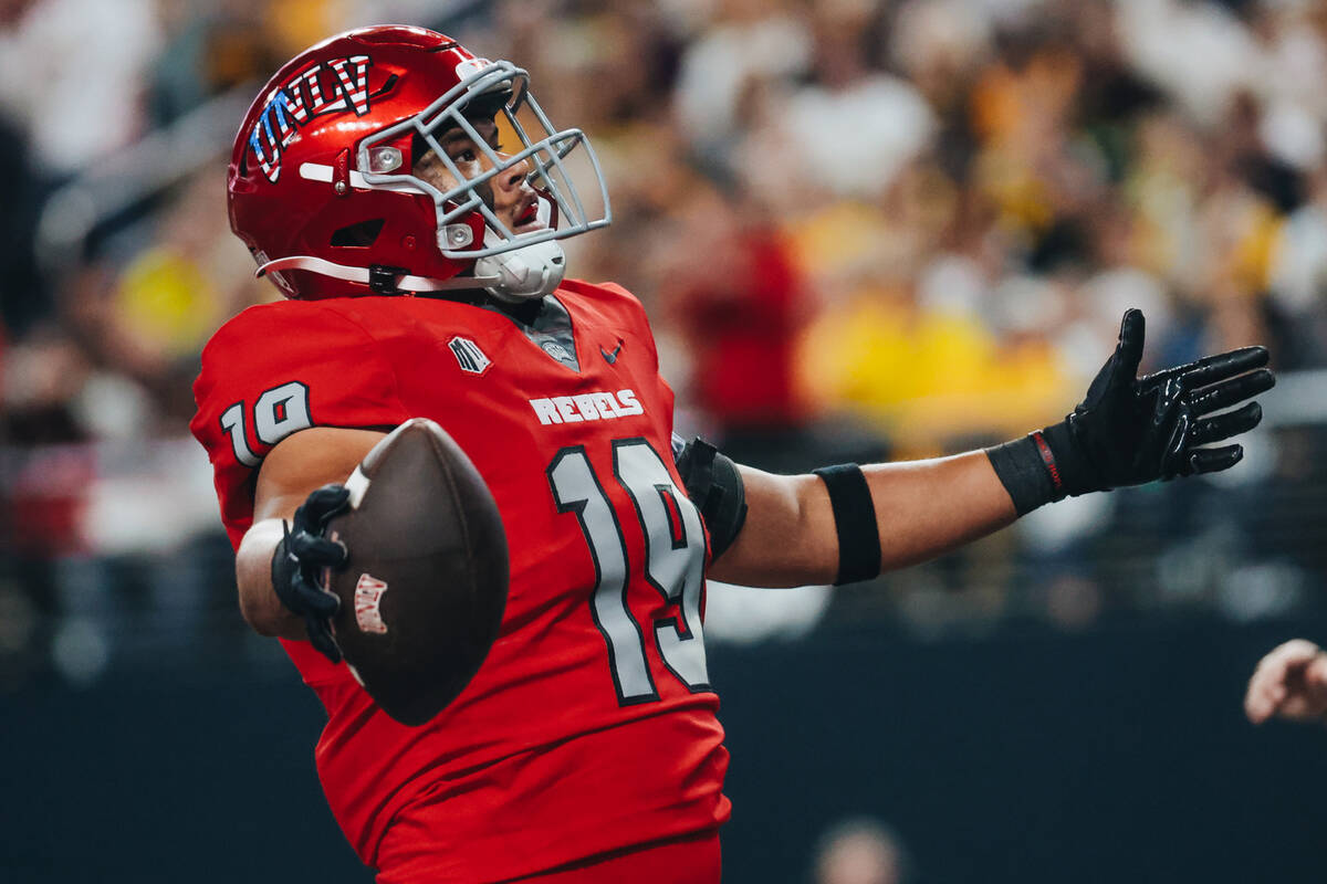 UNLV beats Wyoming at Allegiant Stadium behind Jayden Maiava, Ricky White | UNLV Football | Sports