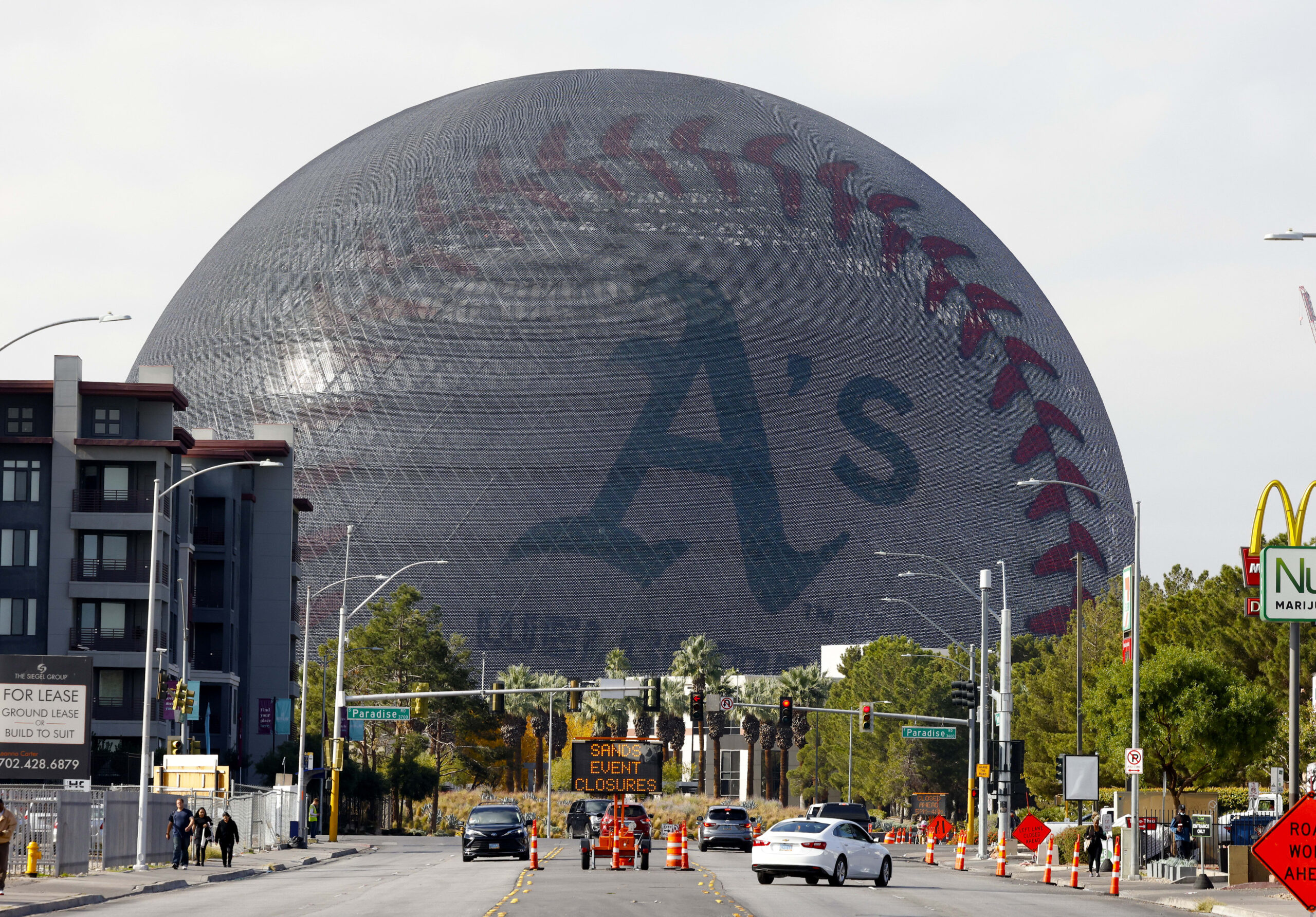 A’s Las Vegas move approved by MLB owners; Strip ballpark coming | Athletics