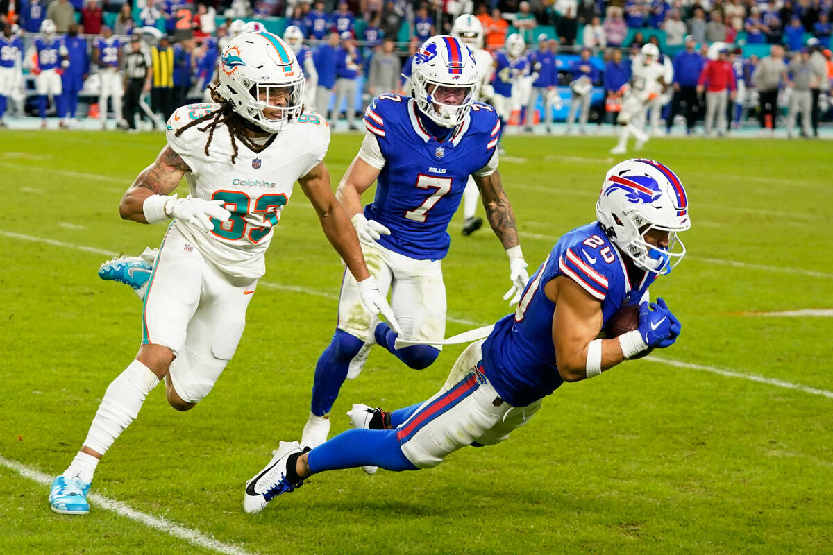 Circa Sports Million won by Matt Ste. Marie on Bills-Dolphins game | Todd Dewey | Sports