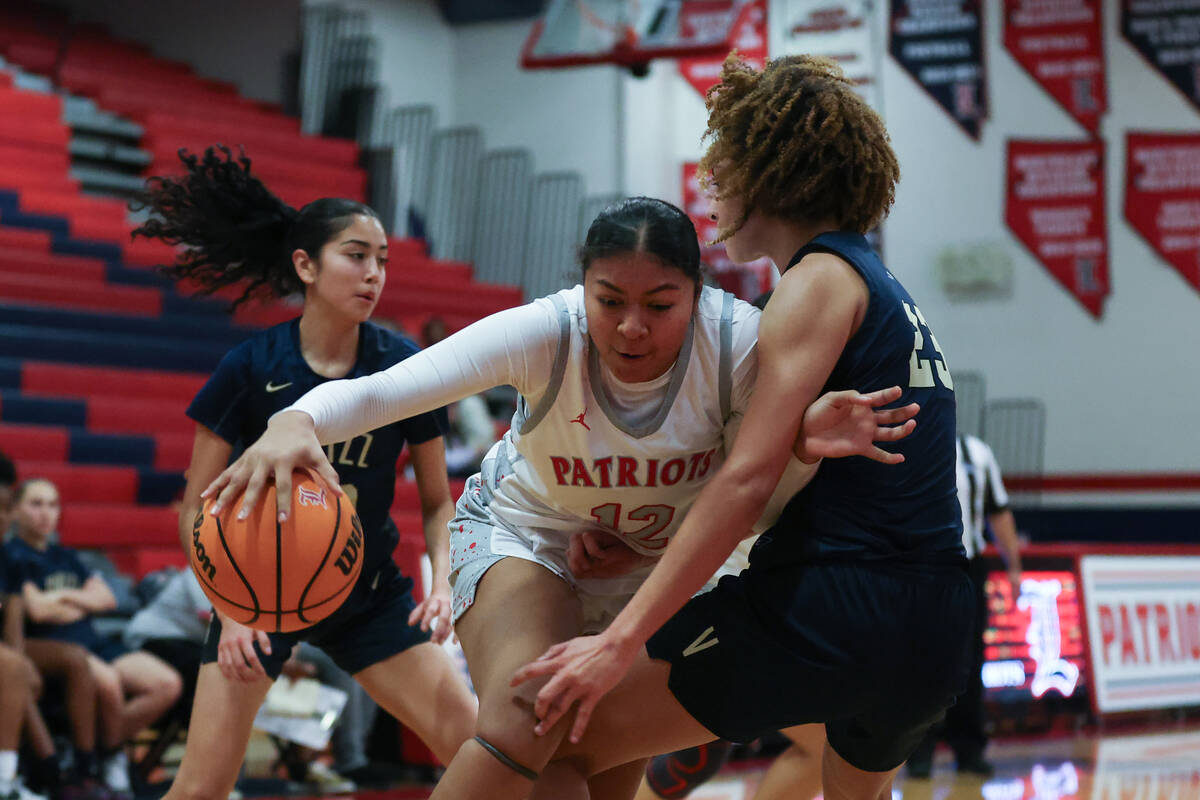 Liberty girls basketball defeats Spring Valley — PHOTOS