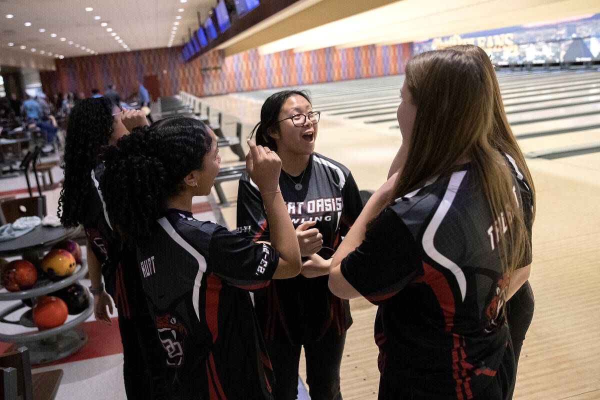 Nevada high school bowling state titles won by Desert Oasis, Palo Verde