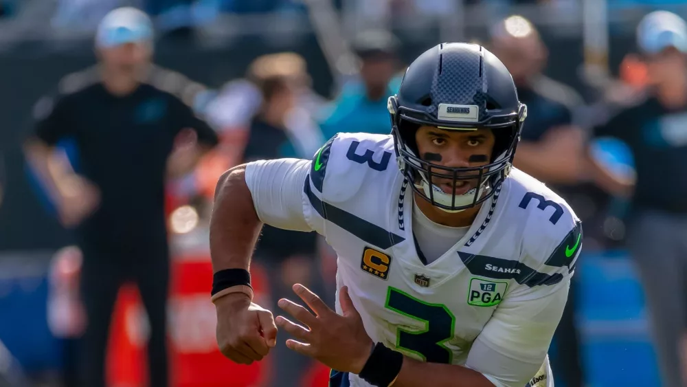 Pittsburgh Steelers to sign QB Russell Wilson to 1-year deal | KKGK, KLAV, KWWN, KRLV (LVSN)