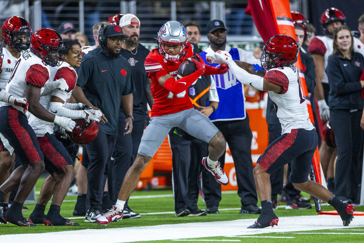 UNLV makes College Football Playoff rankings at No. 24 | UNLV Football | Sports