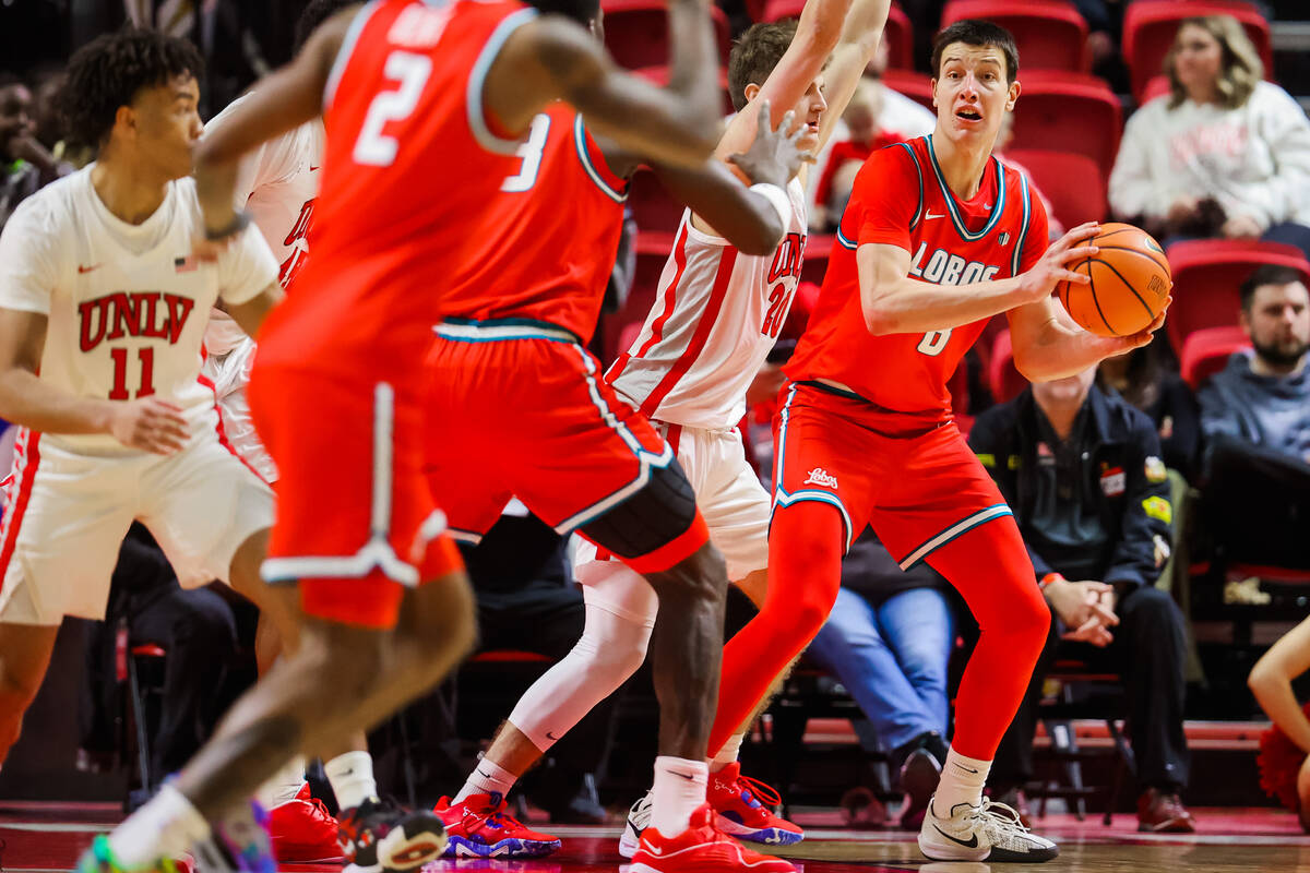 UNLV on fringe of wide-open Mountain West tournament betting odds | Betting