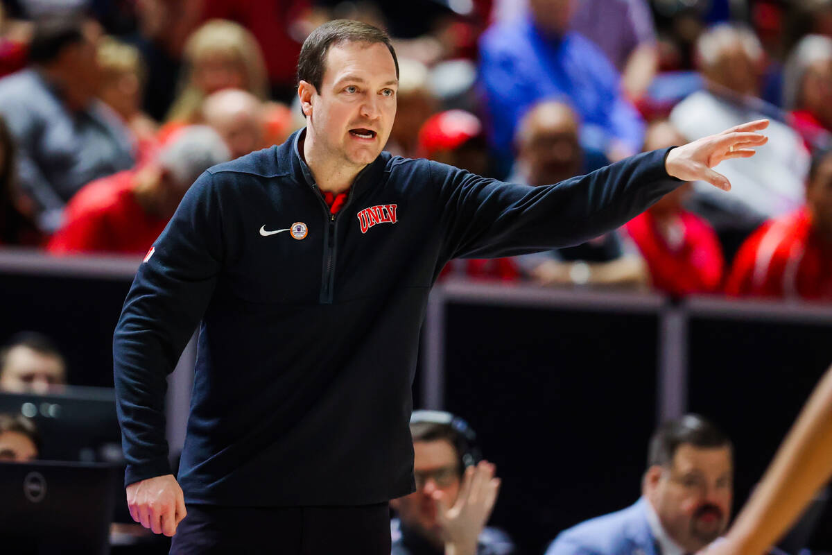 UNLV’s Kevin Kruger fired as basketball coach | UNLV Basketball | Sports