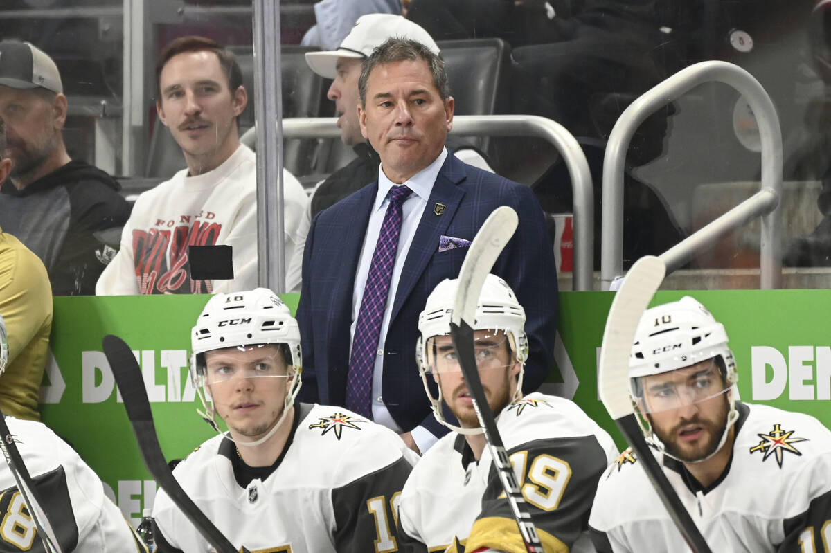 Golden Knights lose chance on road trip to pad division lead | Golden Knights