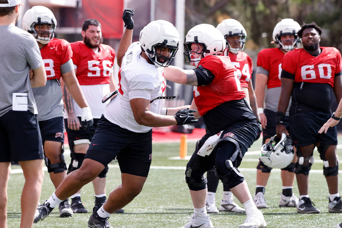 Offensive players that stand out for UNLV football | UNLV Football | Sports