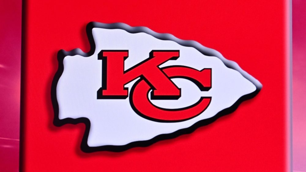 Kansas City Chiefs sign guard Trey Smith to record setting four-year, $94M deal | KKGK, KLAV, KWWN, KRLV (LVSN)