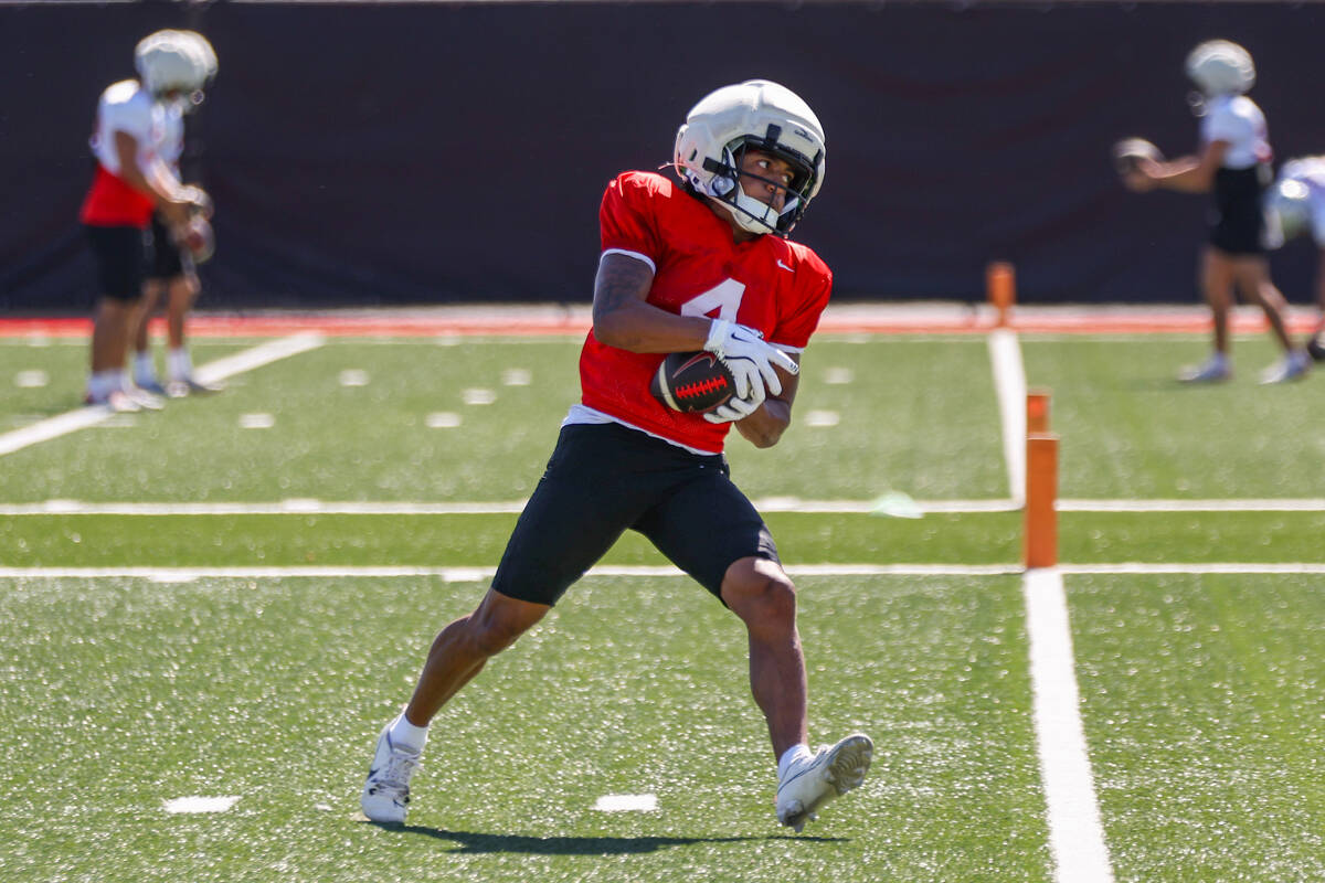 Ricky White, Jacob De Jesus gone from UNLV football | UNLV Football | Sports