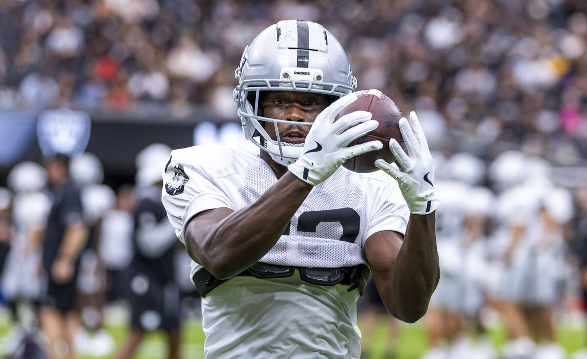 Raiders waive, release 18 players from roster before NFL cutdown day | Raiders News