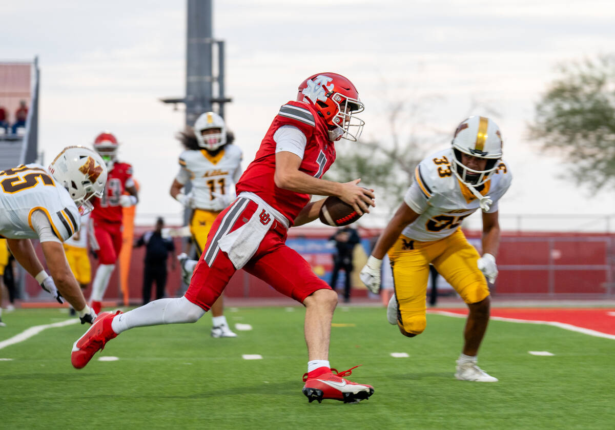 Bishop Gorman plays Kahuku (Hawaii) in Week 3 of high school football