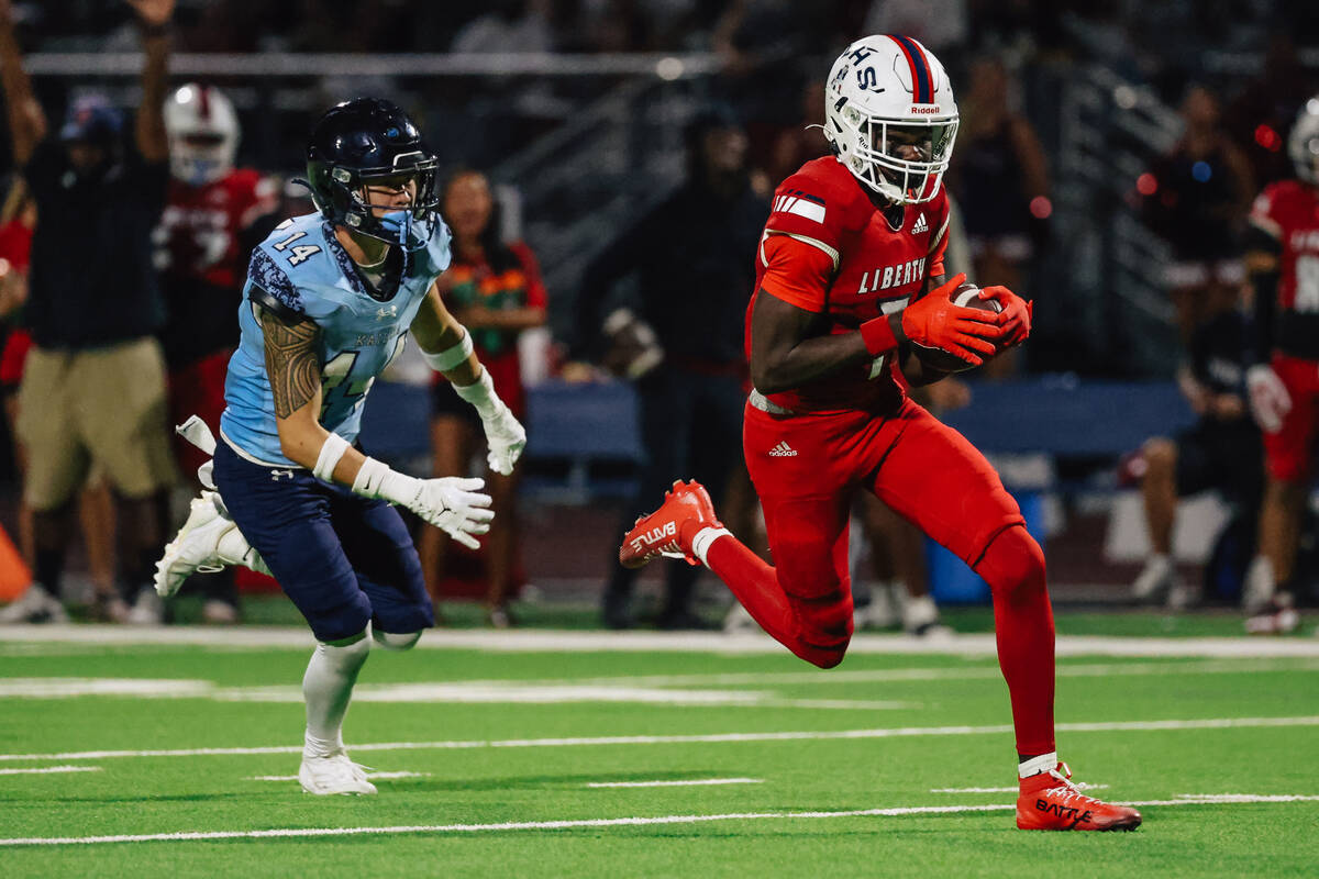 Nevada high school football: Liberty beats Kailua of Hawaii