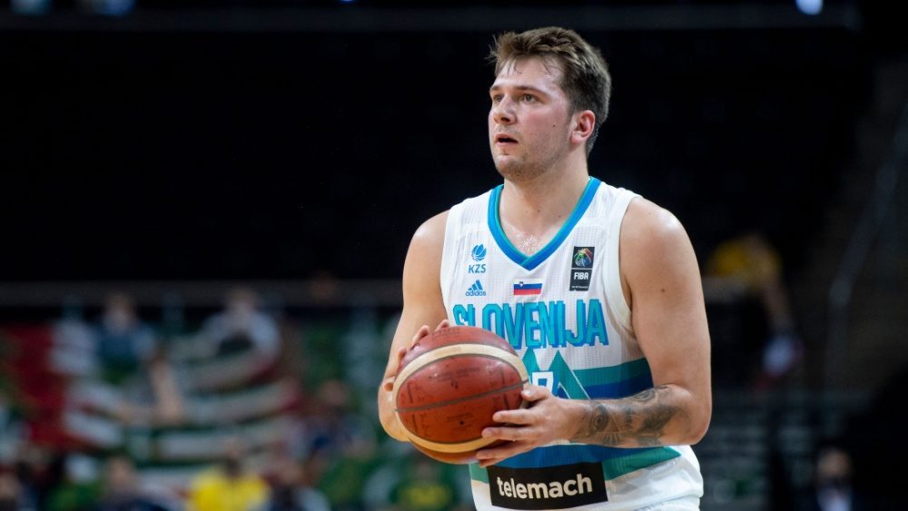 Luka Dončić agrees to 3-year, $165 million extension with LA Lakers | KKGK, KLAV, KWWN, KRLV (LVSN)