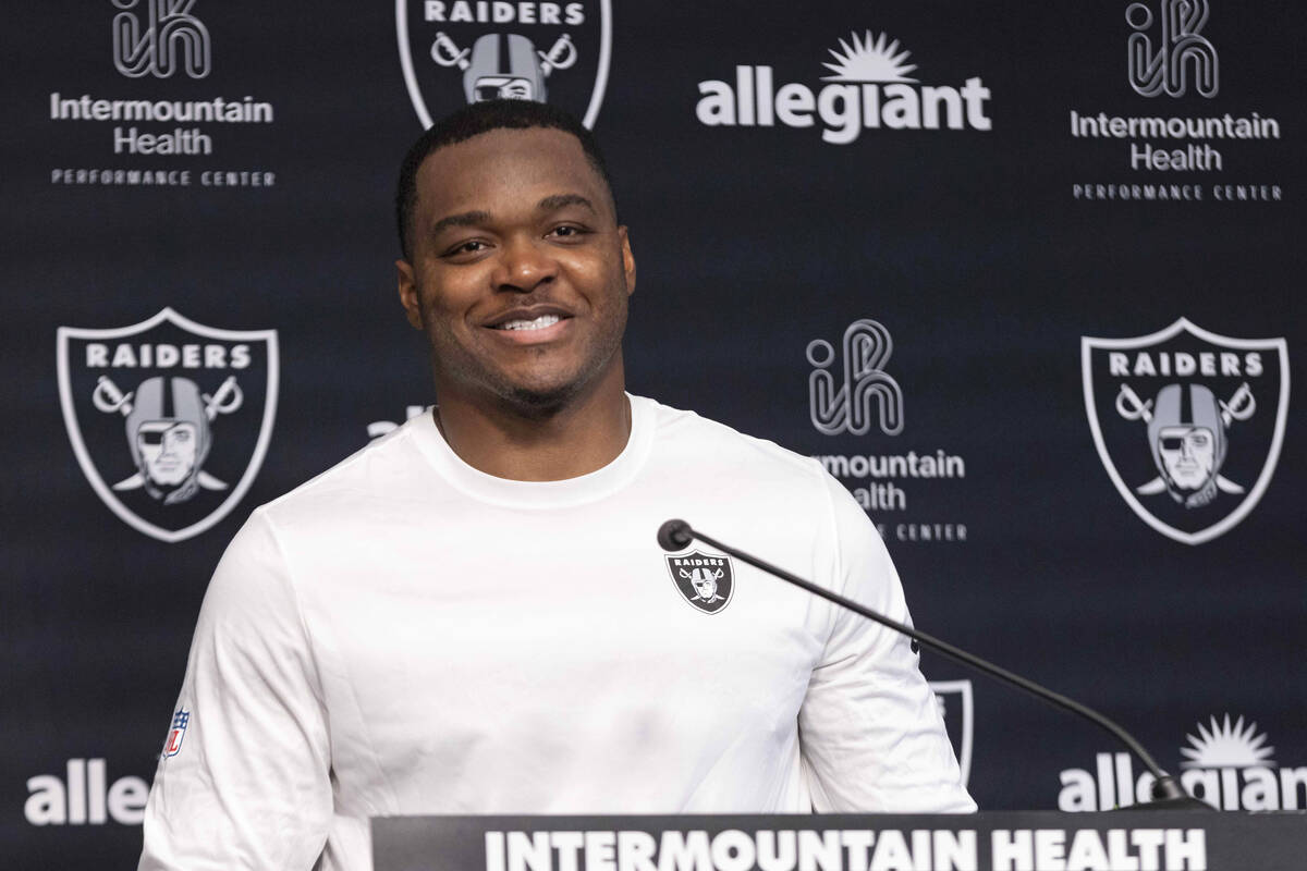 Amari Cooper tells Raiders he is retiring from NFL after 10 seasons | Raiders News