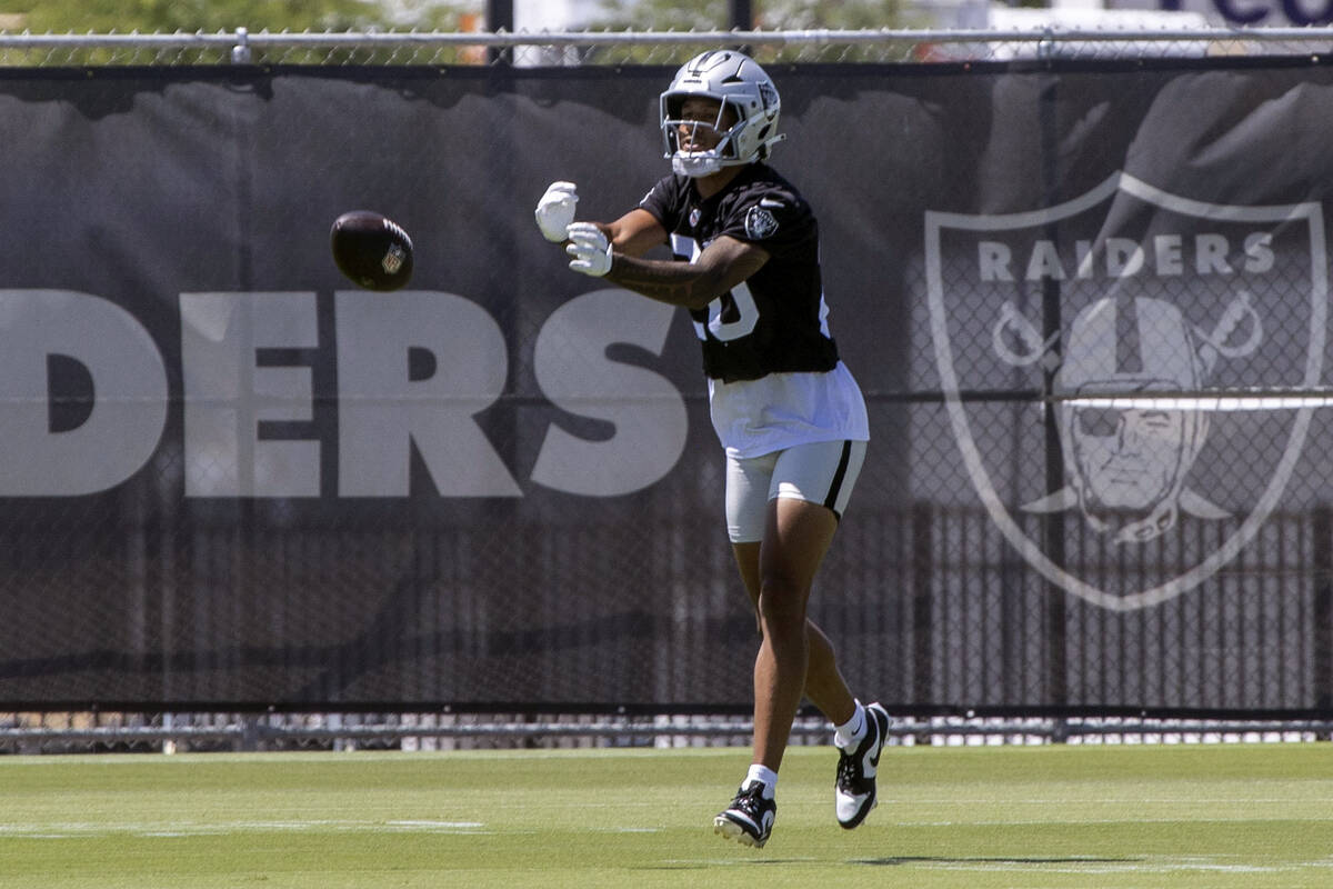 Raiders safety Isaiah Pola-Mao juggles fatherhood, NFL career | Raiders News
