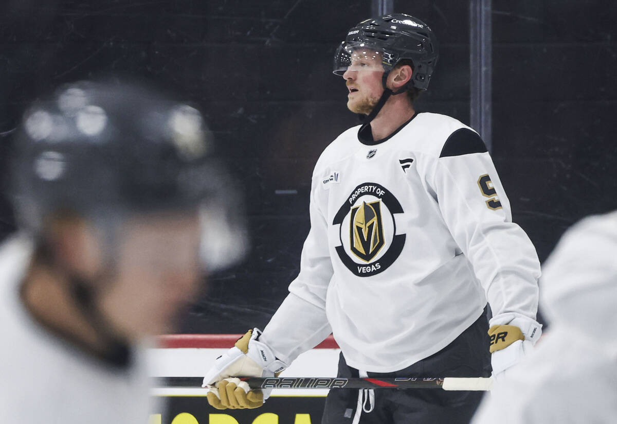 Golden Knights hope to sign Jack Eichel to extension, could pursue Carter Hart | Golden Knights