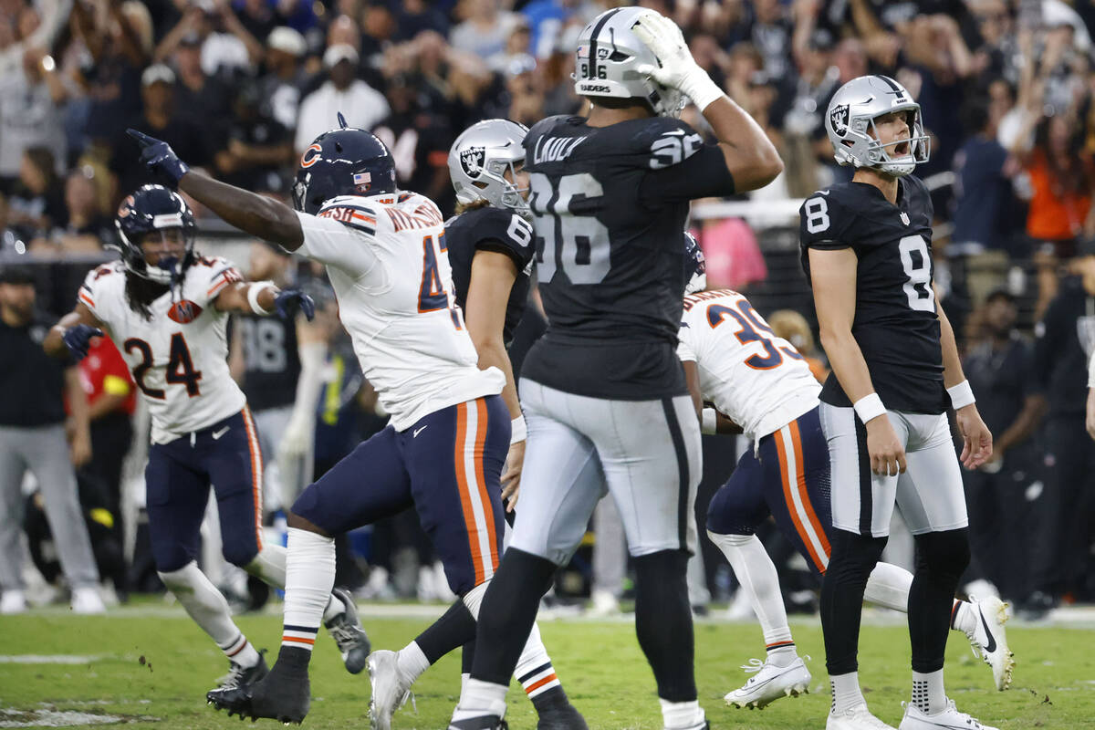 Raiders’ Daniel Carlson has potential game-winning field goal blocked | Raiders News