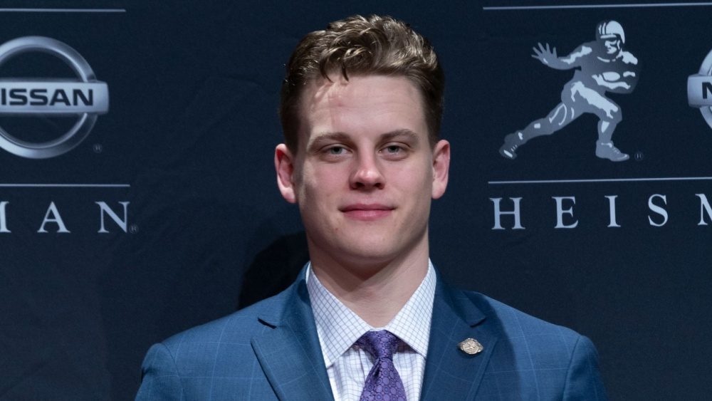 Cincinnati Bengals QB Joe Burrow leaves Sunday’s game vs. Jaguars with injured toe | KKGK, KLAV, KWWN, KRLV (LVSN)