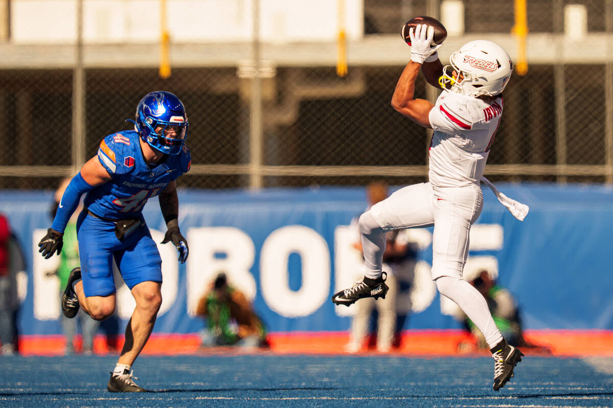UNLV football remains step behind Boise State in Mountain West | Ed Graney | Sports