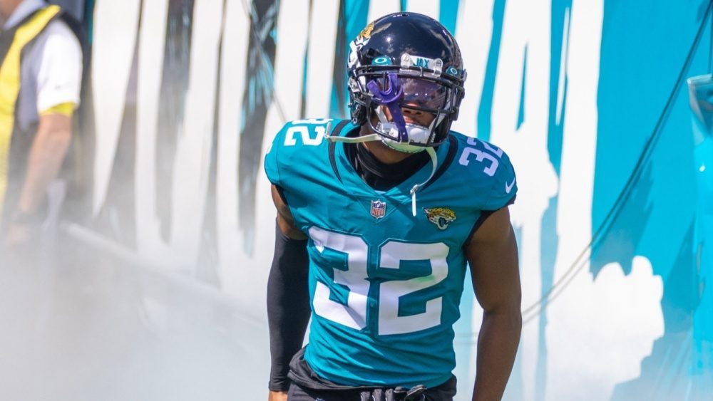 Cornerback swap sees Jaguars acquire Greg Newsome from Browns in exchange for Tyson Campbell | KKGK, KLAV, KWWN, KRLV (LVSN)