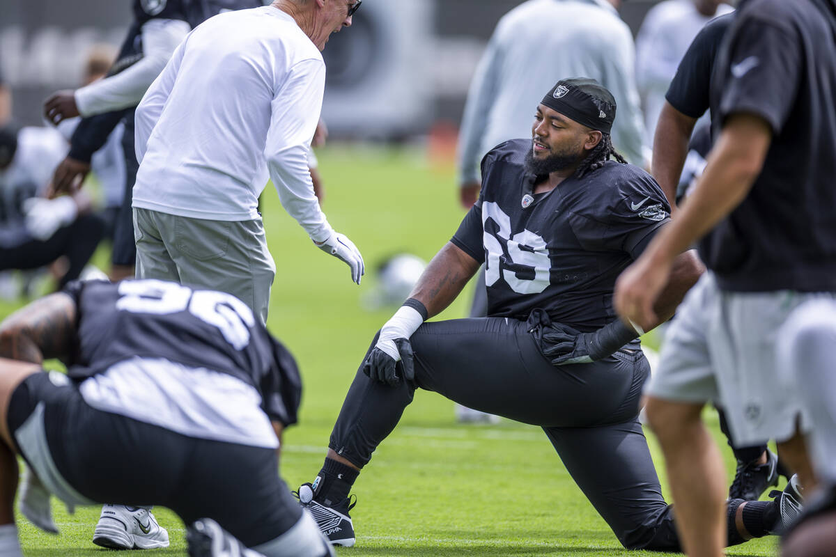 Raiders defensive tackle Adam Butler gardens in Texas in NFL offseason | Raiders News