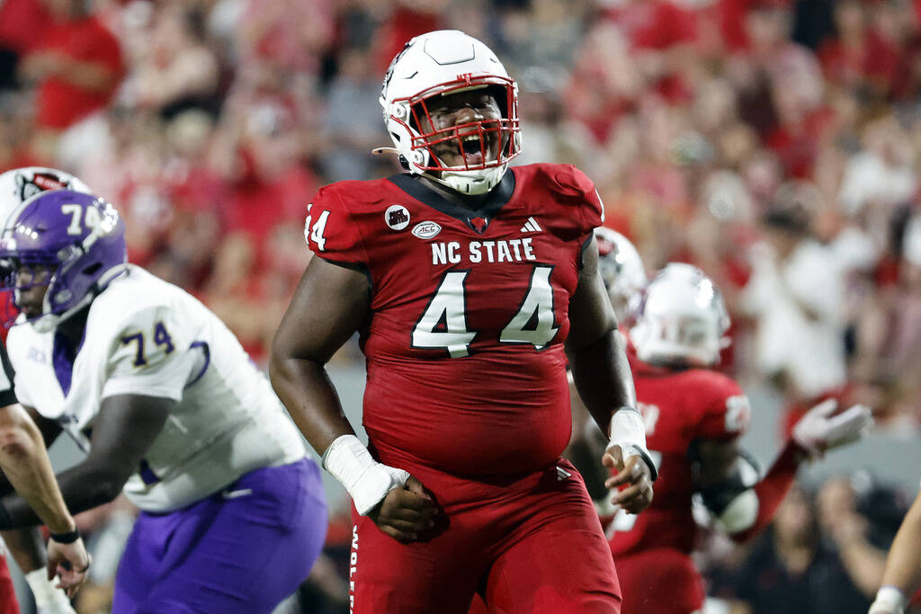 Raiders grab run-stuffer Brandon Cleveland in seventh round