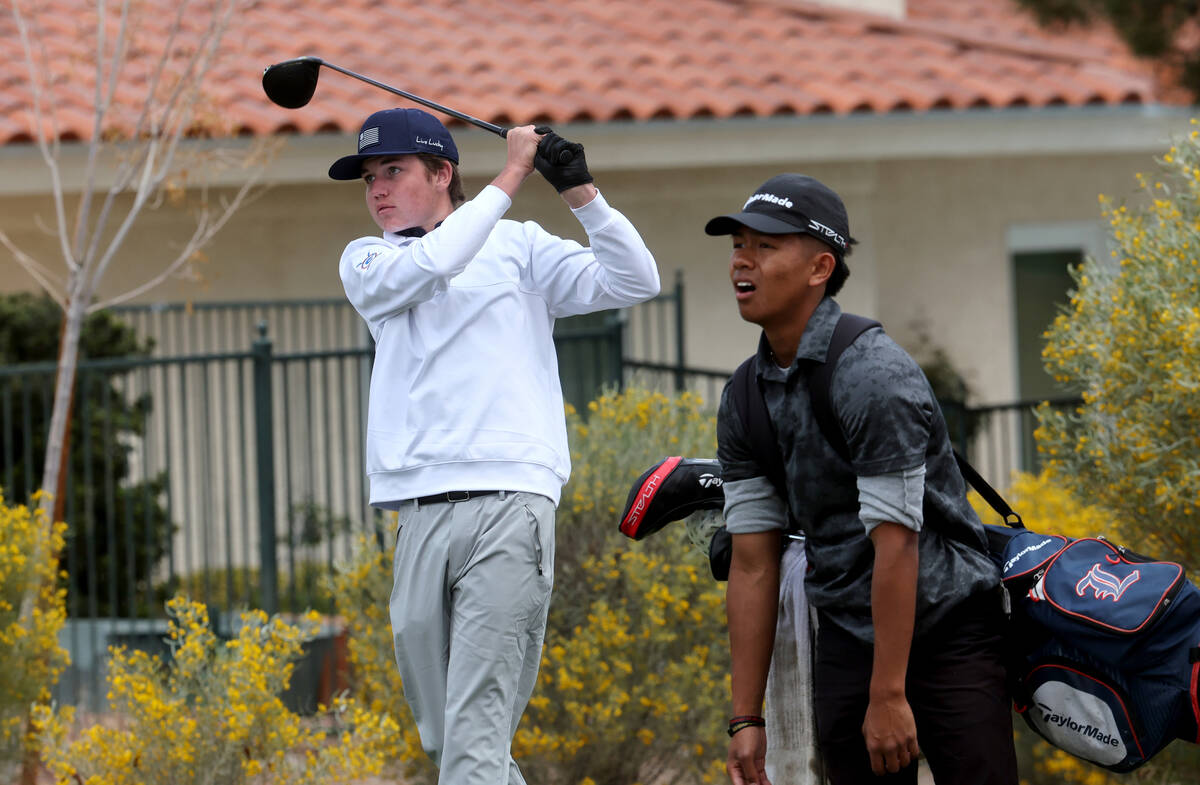 Bishop Gorman golfers sacrifice individual glory for team success