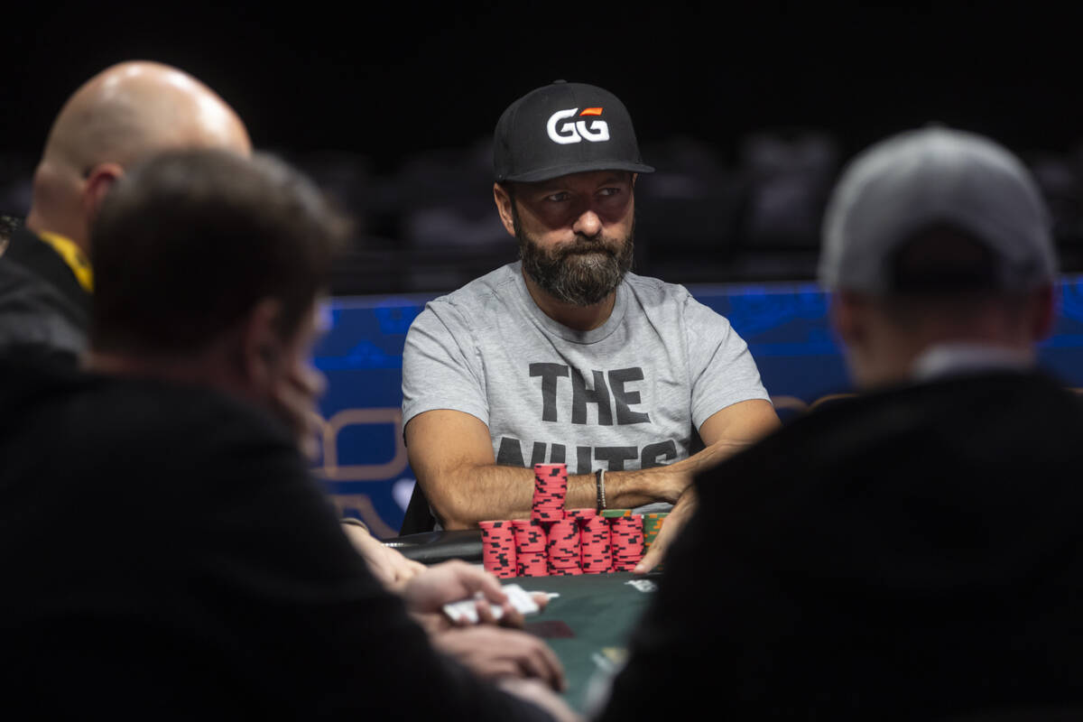 Daniel Negreanu and Wife Amanda Expecting Baby Boy in November
